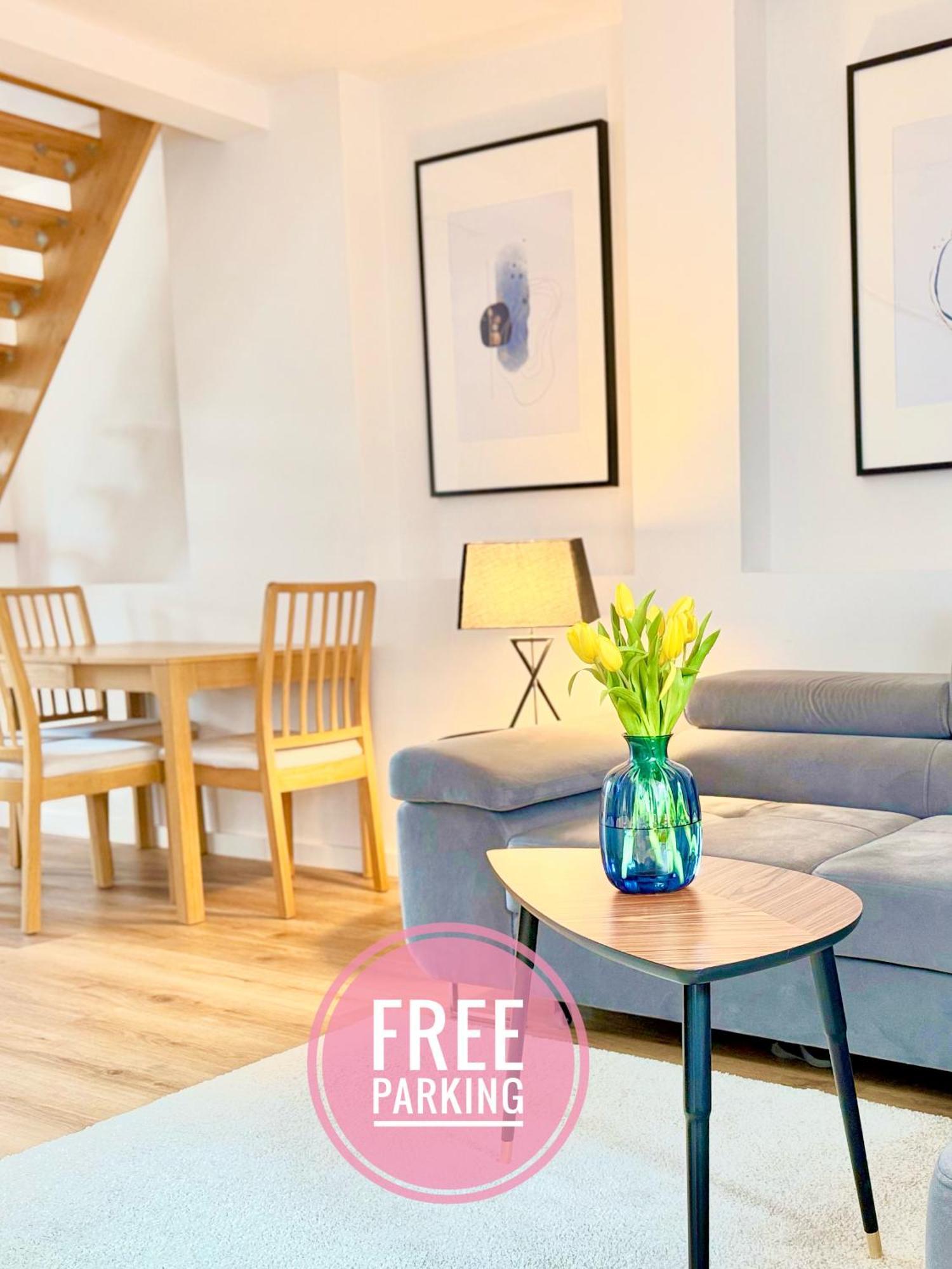 Apartament Pietrowy W Centrum Klodzka Z Darmowym Parkingiem Kłodzko Esterno foto